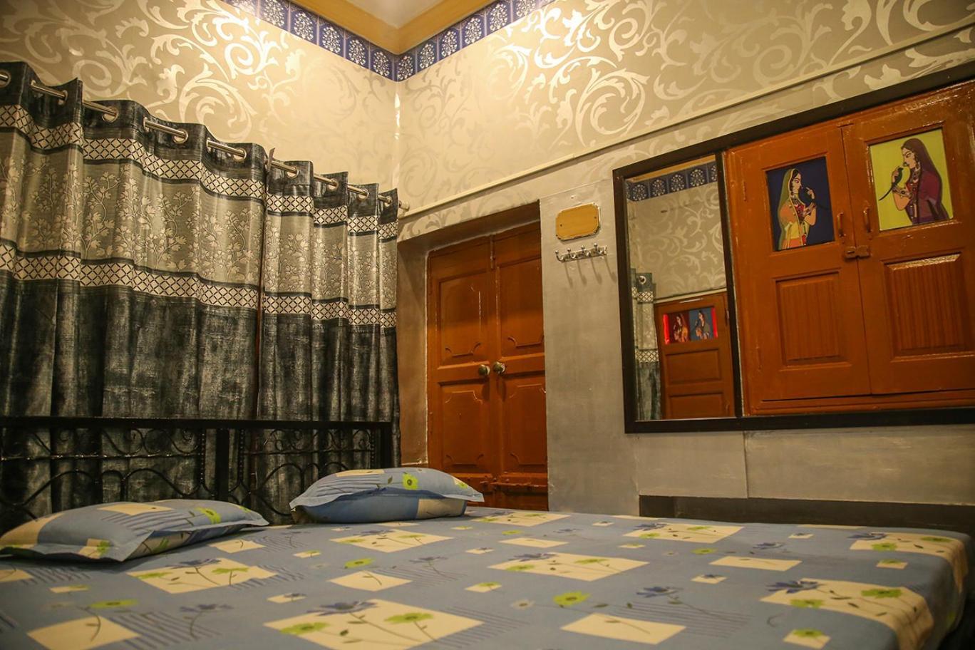 Saji Sanwri Heritage Inn Haveli ジョードプル エクステリア 写真